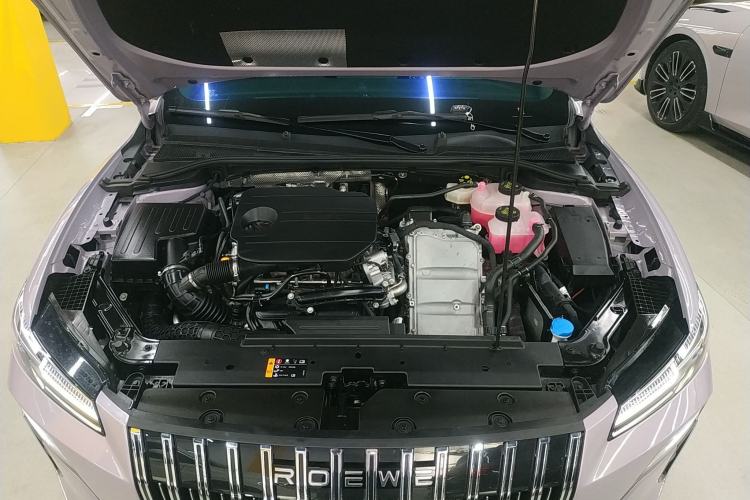 Used Roewe M7 DMH 2025 Model 160km Enjoyment Version Engine Bay