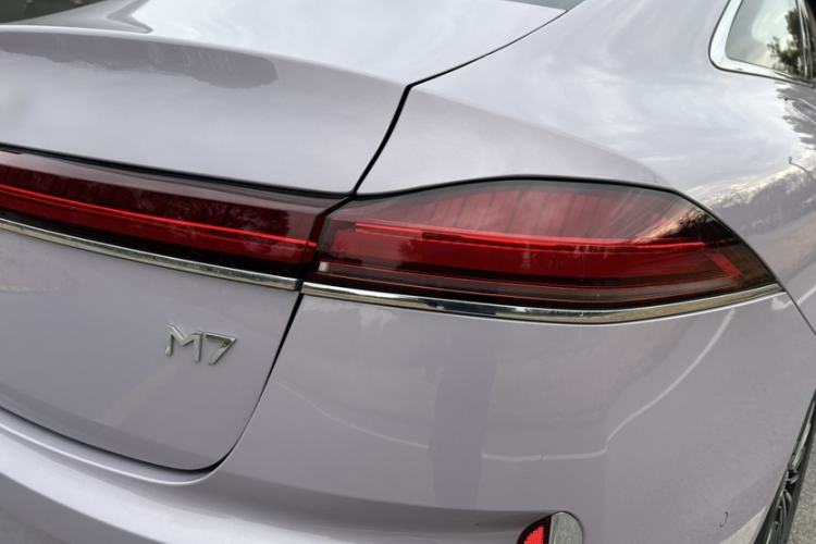 Used Roewe M7 DMH 2025 Model 160km Premium Version Exterior 8