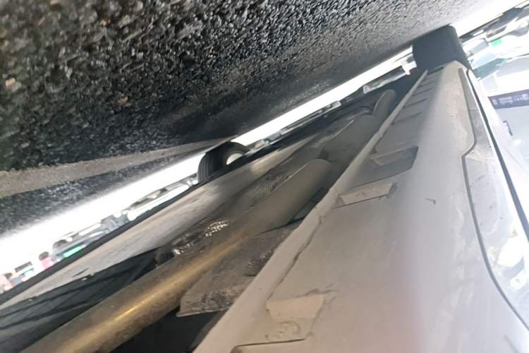Used Roewe M7 DMH 2025 Model 160km Comfort Version Left Side Sill