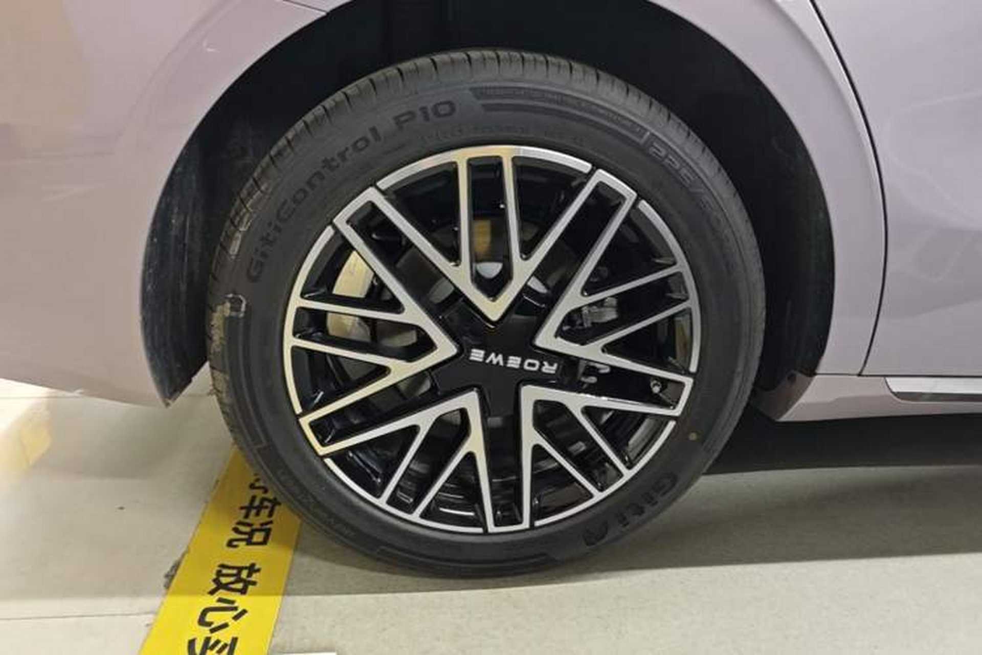 Used Roewe M7 DMH 2025 Model 160km Enjoyment Version Right Rear Wheel Hub
