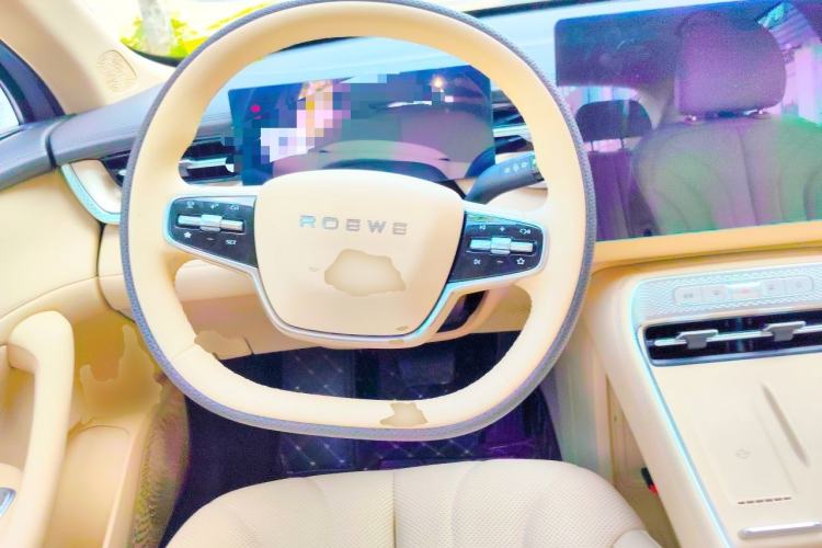 Used Roewe M7 DMH 2025 Model 160km Premium Version Steering Wheel