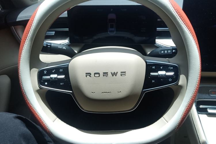 Used Roewe M7 DMH 2025 Model 160km Premium Version Steering Wheel