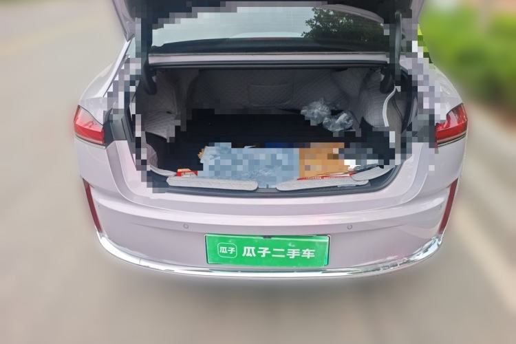 Used Roewe M7 DMH 2025 Model 160km Premium Version Trunk