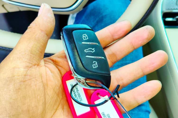 Used Roewe M7 DMH 2025 Model 160km Premium Version Vehicle Key