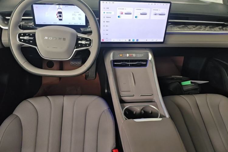 Used Roewe M7 DMH 2025 Model 160km Enjoyment Version Center Console