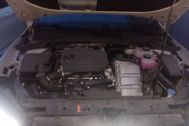 Used Roewe M7 DMH 2025 Model 160km Premium Version Engine Bay