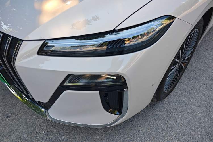 Used Roewe M7 DMH 2025 Model 160km Premium Version Left Front Headlight