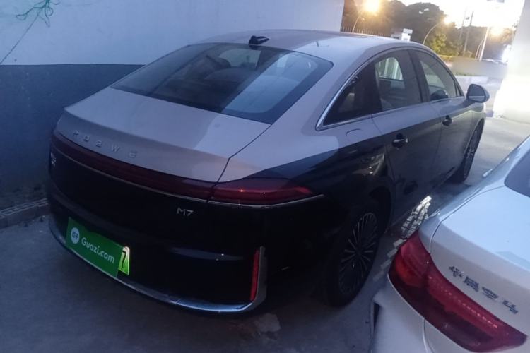 Used Roewe M7 DMH 2025 Model 160km Premium Version Rear Right 45 Deg