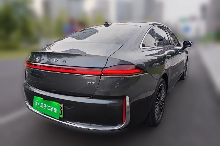 Used Roewe M7 DMH 2025 Model 160km Premium Version Rear Right 45 Deg