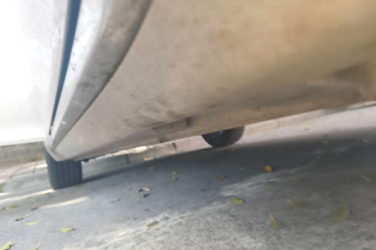 Used Roewe M7 DMH 2025 Model 160km Premium Version Right Side Sill