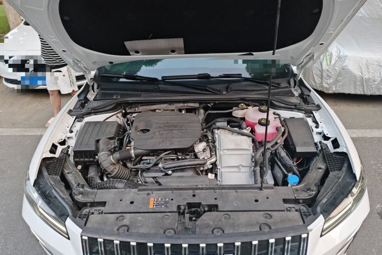 Used Roewe M7 DMH 2025 Model 160km Comfort Version Engine Bay