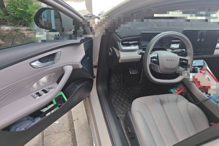 Used Roewe M7 DMH 2025 Model 160km Premium Version Driver Seat