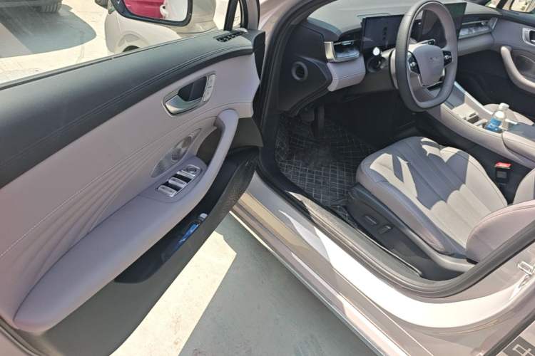 Used Roewe M7 DMH 2025 Model 160km Enjoyment Version Driver Seat