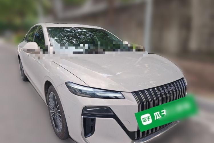Used Roewe M7 DMH 2025 Model 160km Premium Version Front Right 45 Deg