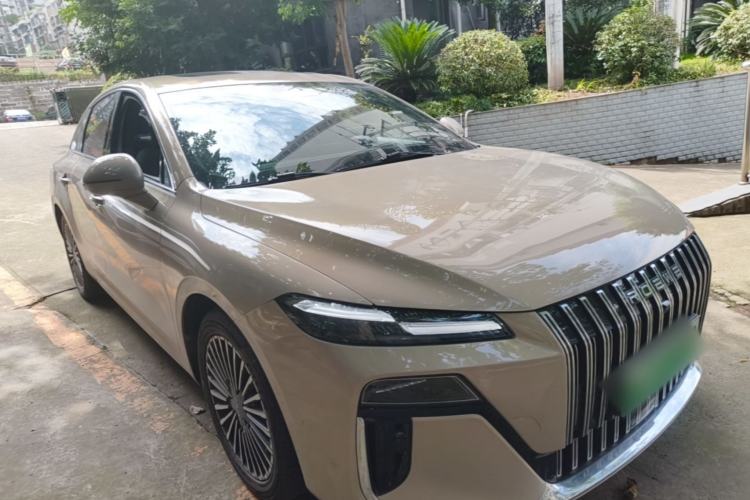 Used Roewe M7 DMH 2025 Model 160km Premium Version Front Right 45 Deg