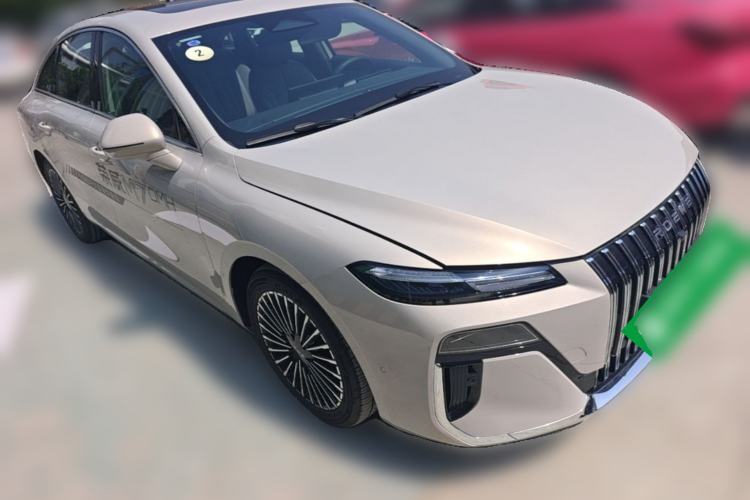 Used Roewe M7 DMH 2025 Model 160km Enjoyment Version Front Right 45 Deg