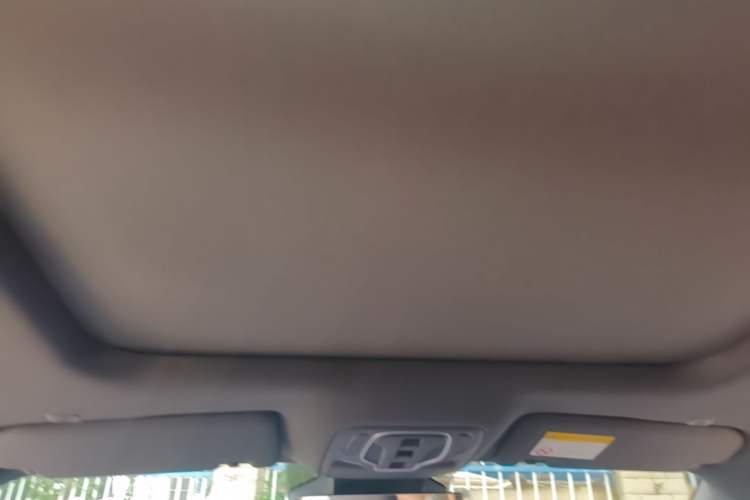 Used Roewe M7 DMH 2025 Model 160km Premium Version Headliner