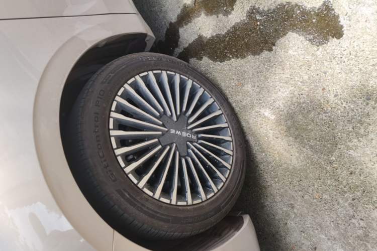 Used Roewe M7 DMH 2025 Model 160km Premium Version Left Front Wheel Hub