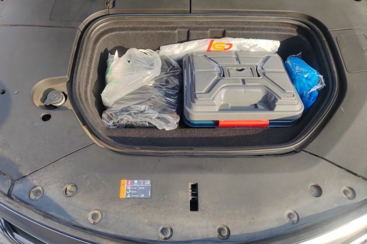 Used Roewe MARVEL X 2018 Rear-Drive Model Engine Bay