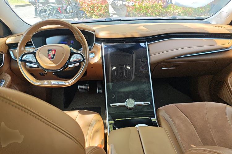 Used Roewe MARVEL X 2018 Rear-Drive Model Center Console