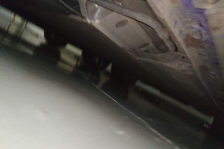 Used Roewe MARVEL X 2018 Rear-Drive Model Chassis Front Left