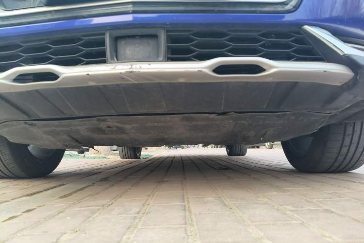 Used Roewe MARVEL X 2018 All-Wheel-Drive Model Chassis Front