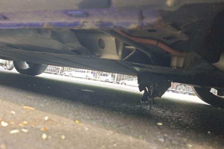 Used Roewe MARVEL X 2018 Rear-Drive Model Chassis Front Right