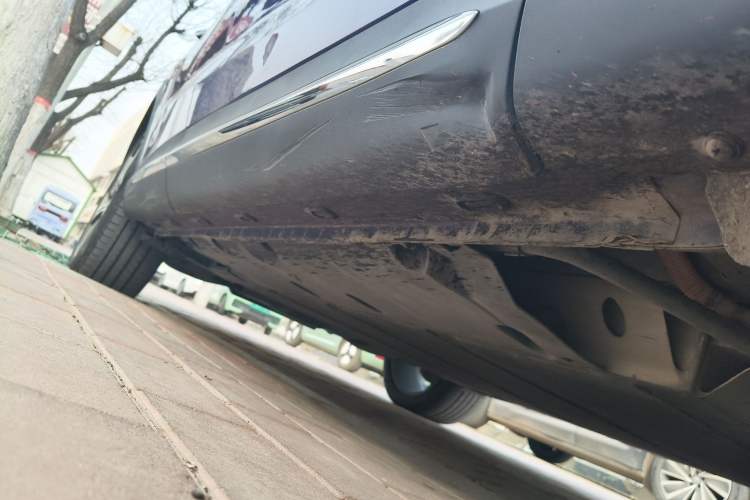 Used Roewe MARVEL X 2018 All-Wheel-Drive Model Chassis Front Right