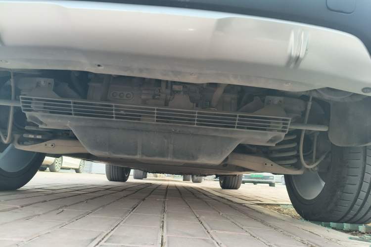 Used Roewe MARVEL X 2018 All-Wheel-Drive Model Chassis Rear