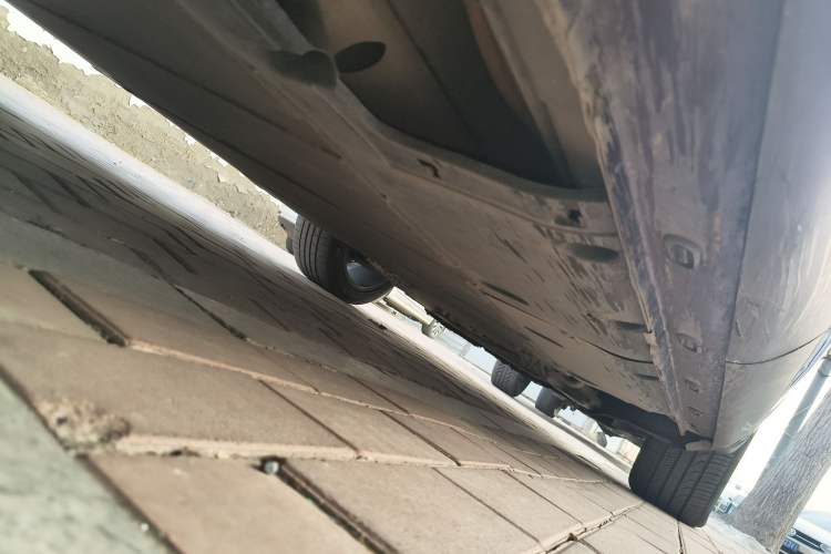 Used Roewe MARVEL X 2018 All-Wheel-Drive Model Chassis Rear Right