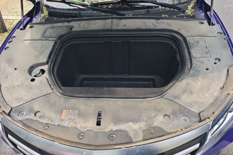 Used Roewe MARVEL X 2018 Rear-Drive Model Engine Bay