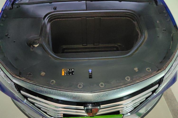 Used Roewe MARVEL X 2018 Rear-Drive Model Engine Bay