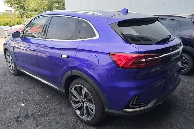 Used Roewe MARVEL X 2018 All-Wheel-Drive Model Exterior 2