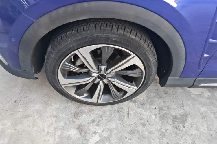 Used Roewe MARVEL X 2018 All-Wheel-Drive Model Exterior 4