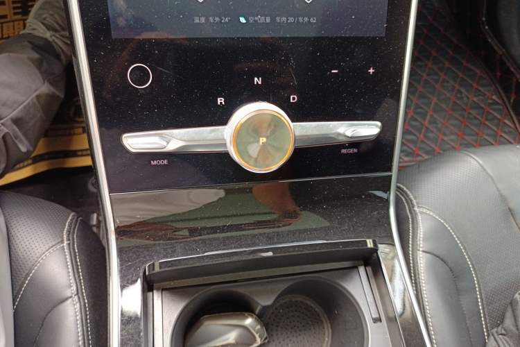Used Roewe MARVEL X 2018 Rear-Drive Model Gear Lever