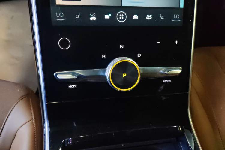 Used Roewe MARVEL X 2018 Rear-Drive Model Gear Lever