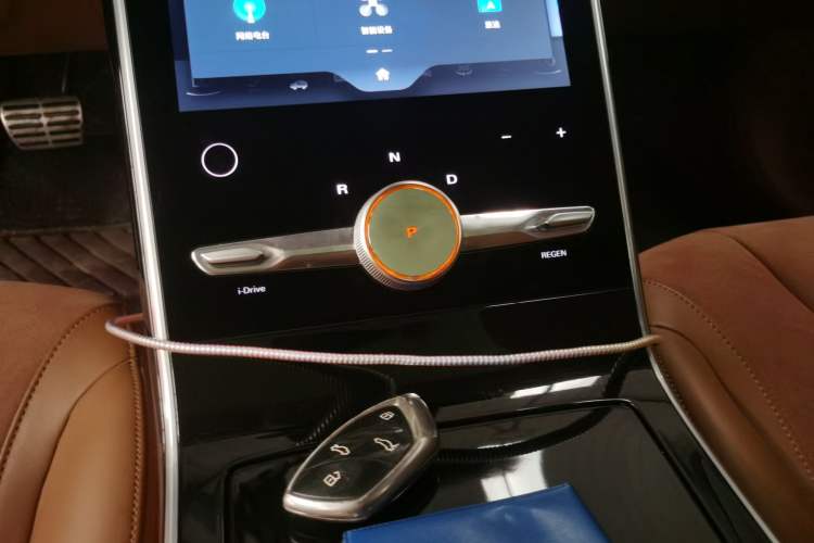 Used Roewe MARVEL X 2018 All-Wheel-Drive Model Gear Lever