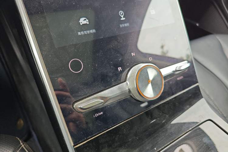 Used Roewe MARVEL X 2018 All-Wheel-Drive Model Gear Lever