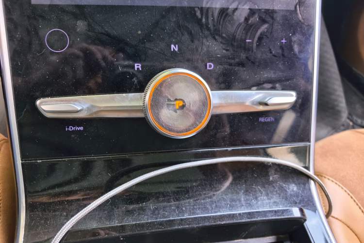 Used Roewe MARVEL X 2018 All-Wheel-Drive Model Gear Lever