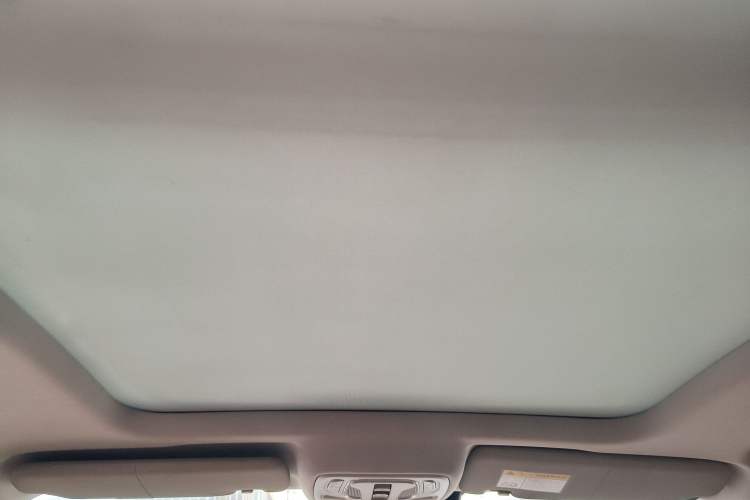 Used Roewe MARVEL X 2018 All-Wheel-Drive Model Headliner