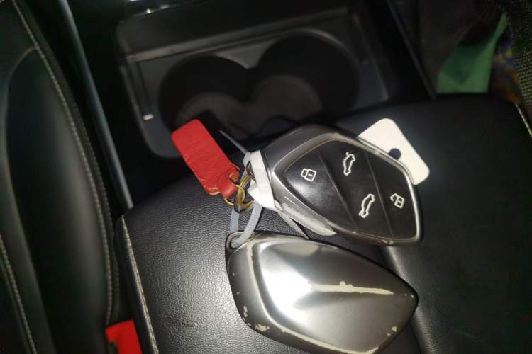 Used Roewe MARVEL X 2018 Rear-Drive Model Interior 1