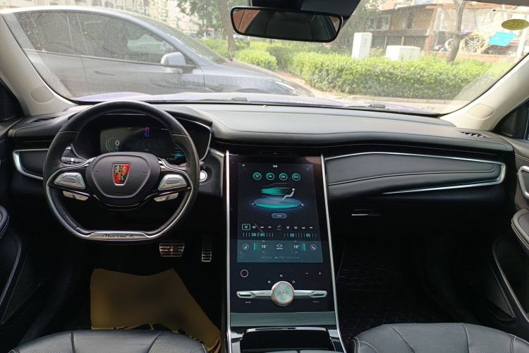 Used Roewe MARVEL X 2018 Rear-Drive Model Interior 2