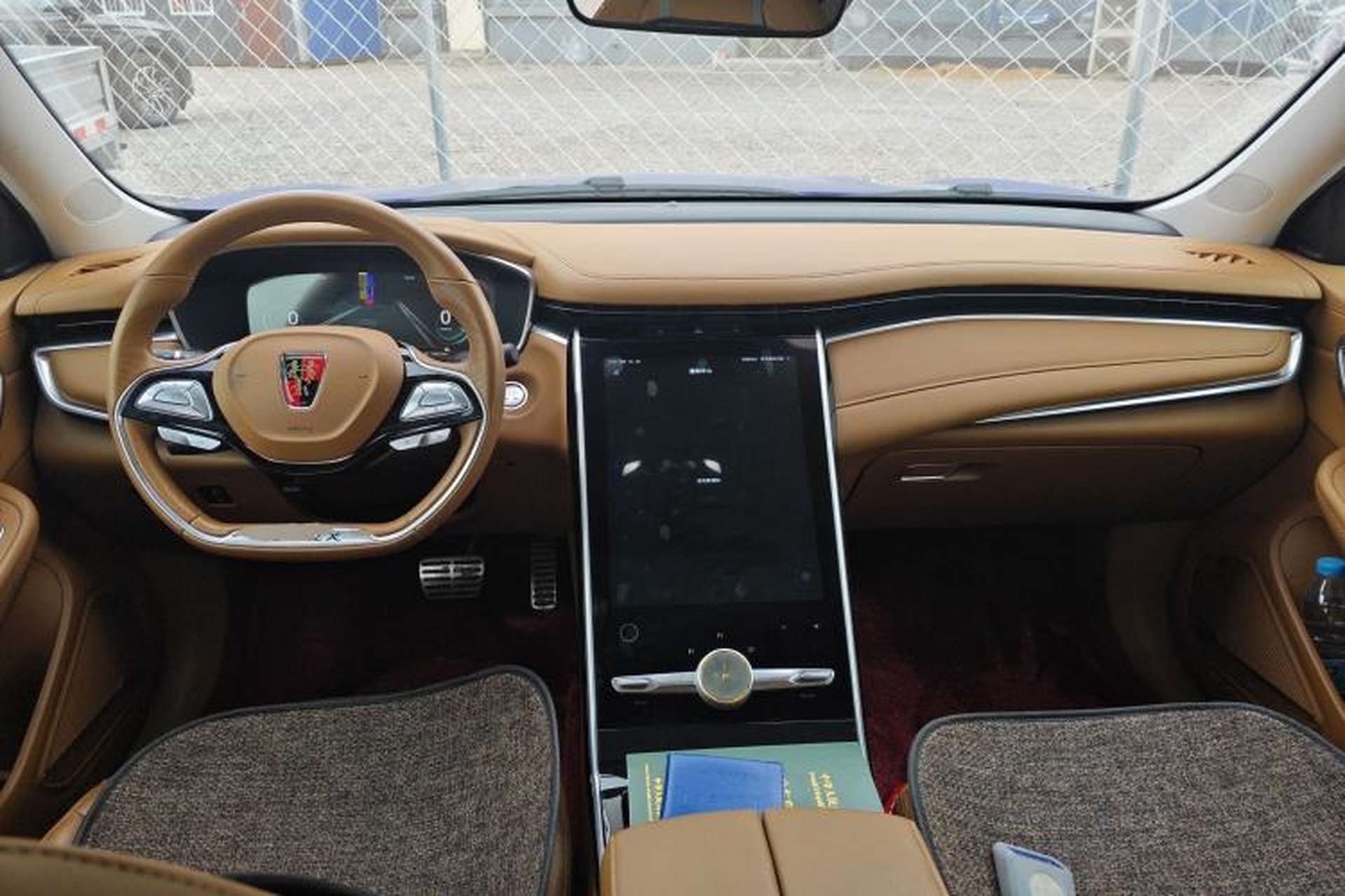 Used Roewe MARVEL X 2018 All-Wheel-Drive Model Interior 2