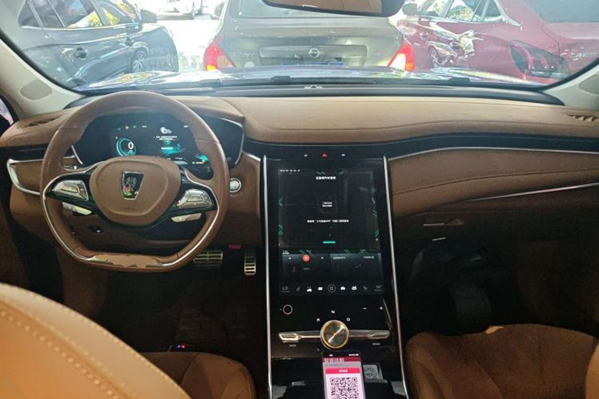 Used Roewe MARVEL X 2018 Rear-Drive Model Interior 2