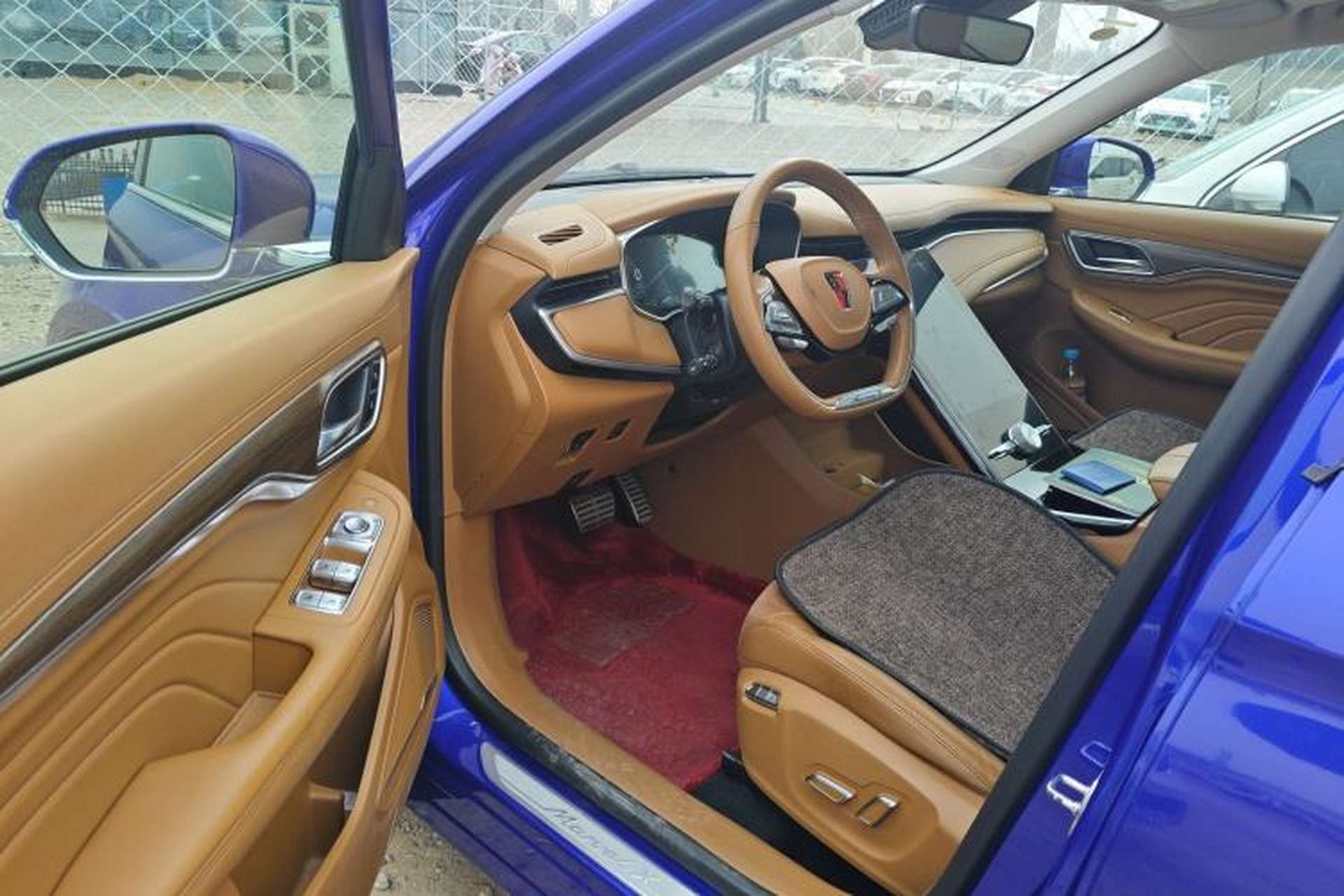 Used Roewe MARVEL X 2018 All-Wheel-Drive Model Interior 3