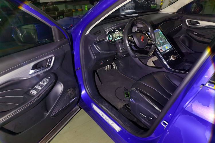 Used Roewe MARVEL X 2018 Rear-Drive Model Interior 3