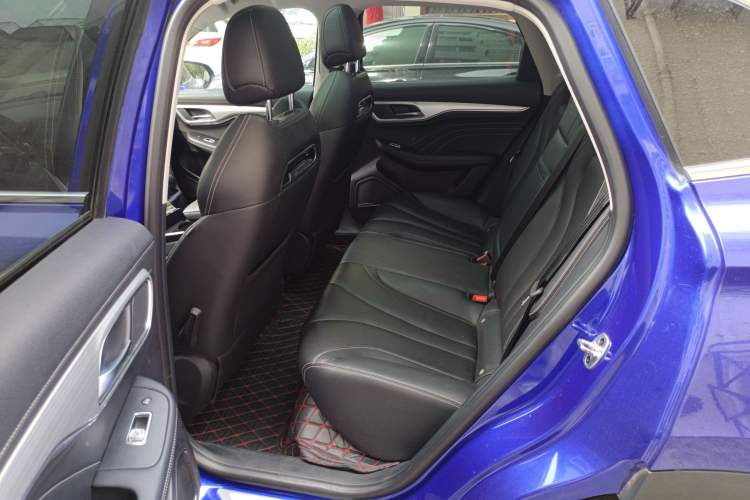 Used Roewe MARVEL X 2018 Rear-Drive Model Interior 4