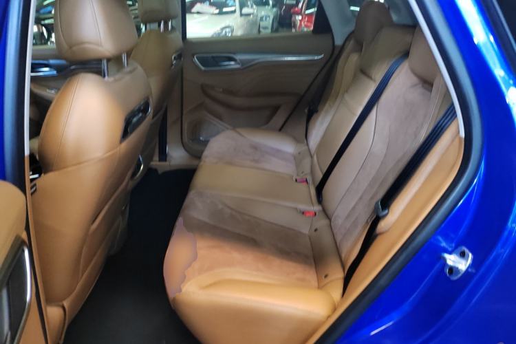 Used Roewe MARVEL X 2018 Rear-Drive Model Interior 4