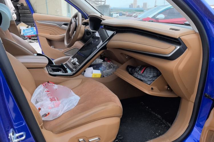 Used Roewe MARVEL X 2018 Rear-Drive Model Interior 4