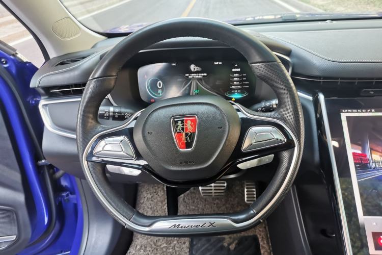 Used Roewe MARVEL X 2018 Rear-Drive Model Interior 6